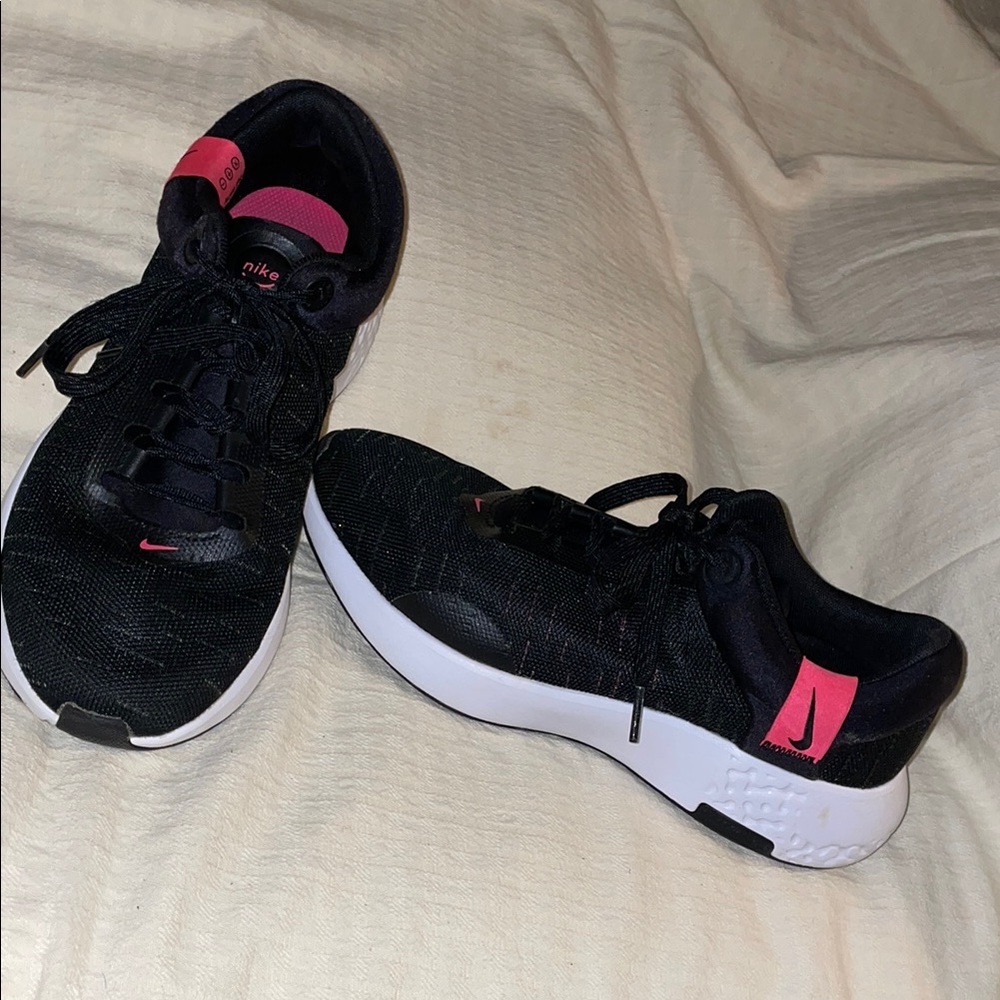 Nike Sneakers(Sweet)!